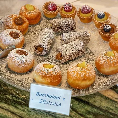 Esplanade Marina di Pietrasanta