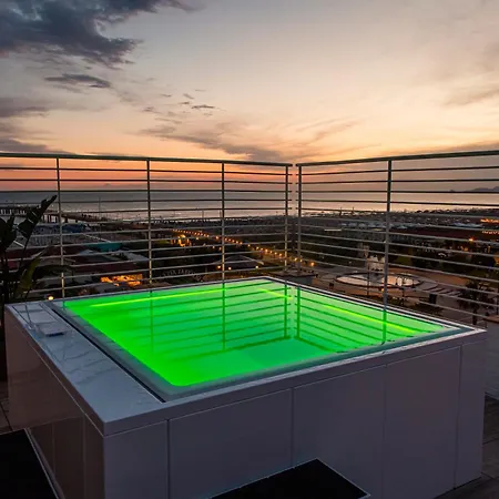 Otel Esplanade Marina di Pietrasanta