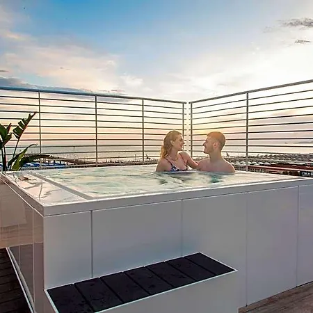 Esplanade Hotel