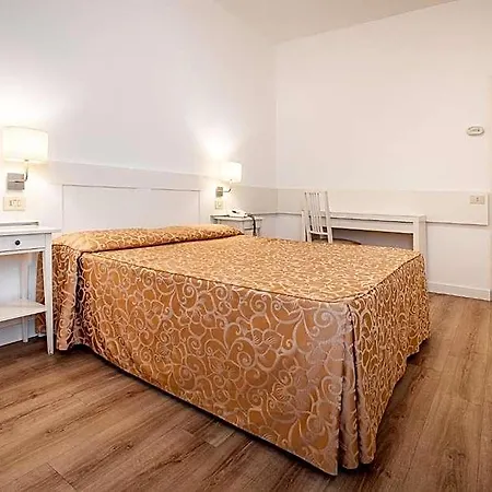 Esplanade Otel Marina di Pietrasanta