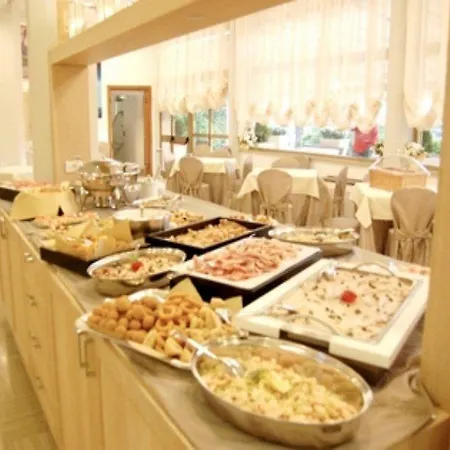 Otel Esplanade