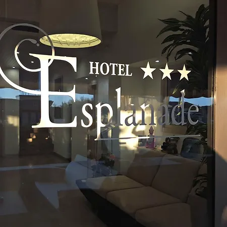Hotel Esplanade 3*
